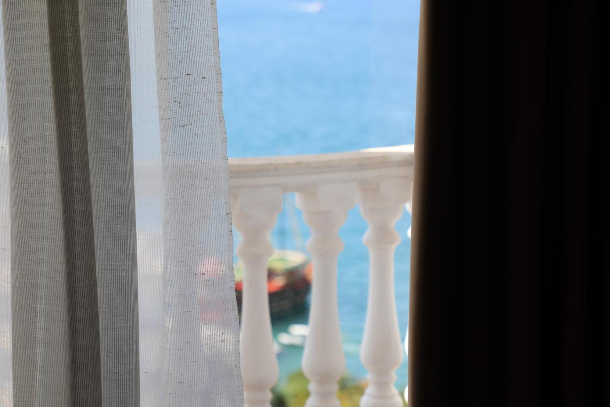 Saranda Appartament Meta Esterno foto